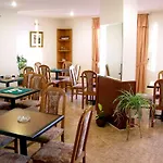 El Puente Hotel 2*