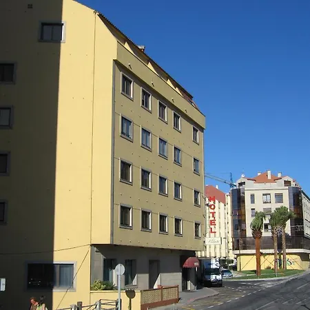 El Puente Hotel
